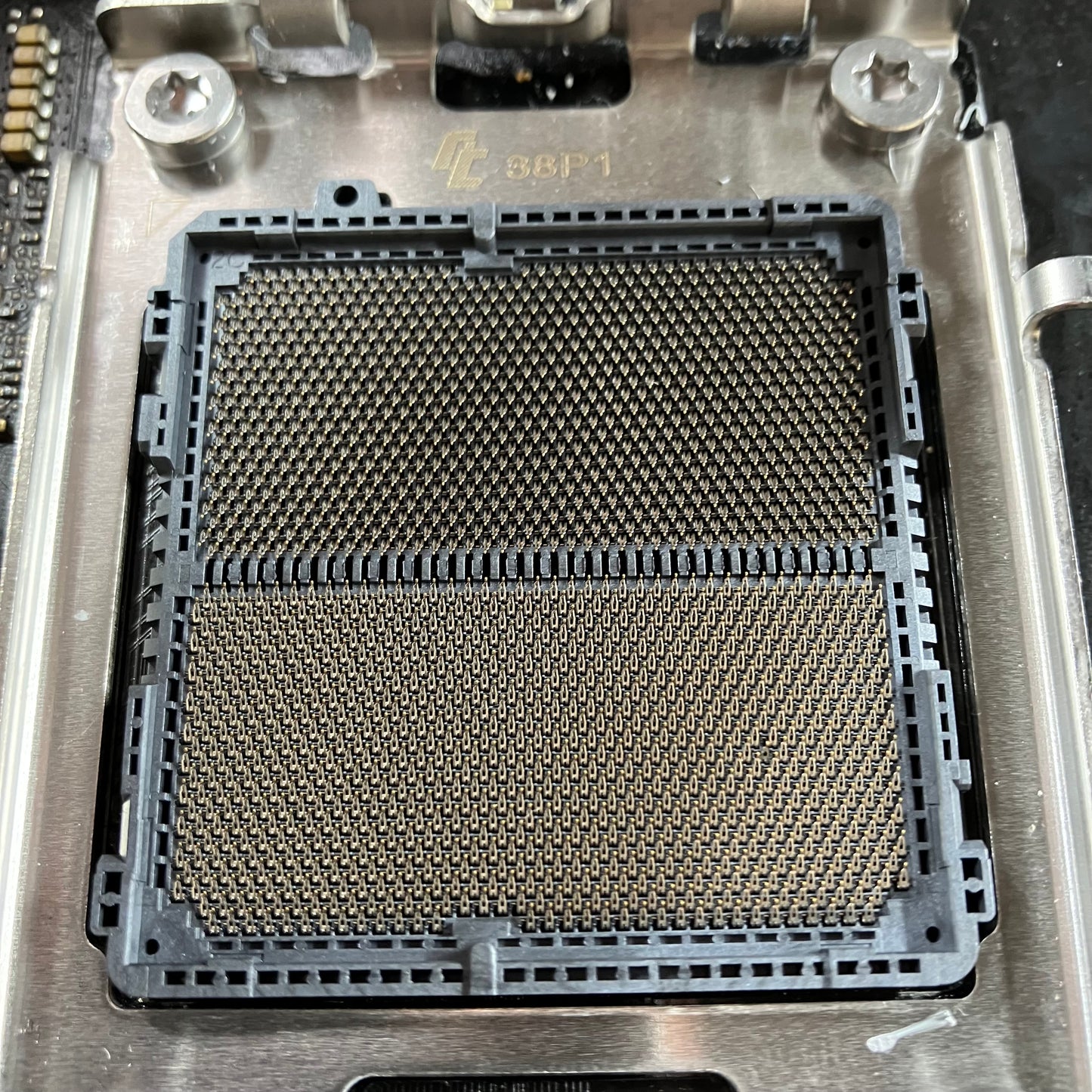 Asus ROG Strix B650E-F Gaming WiFi AM5 AMD DDR5 Motherboard 2TB SSD