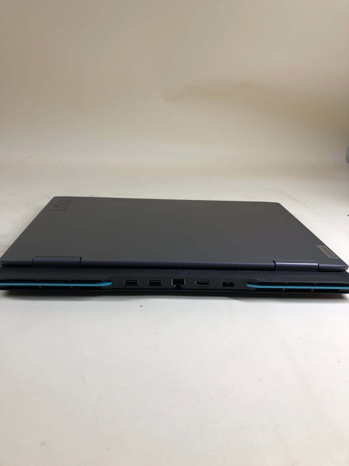 Lenovo LOQ 15APH8 14" Ryzen 7 7840HS 3.8GHz 8GB RAM 512GB SSD GeForce RTX 4050