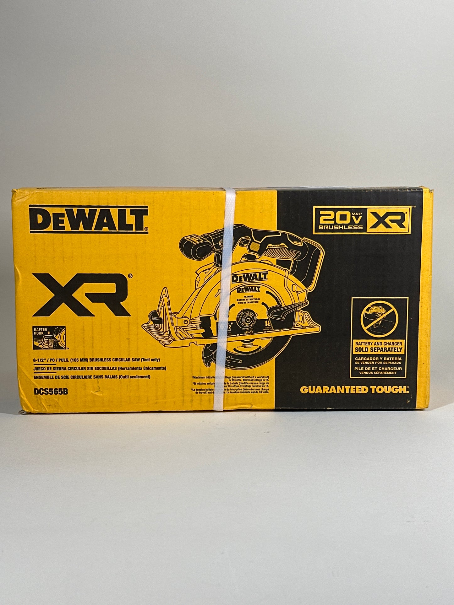 New DeWalt DCS565B 20V MAX 6 1/2" Cordless Brushless Circular Saw