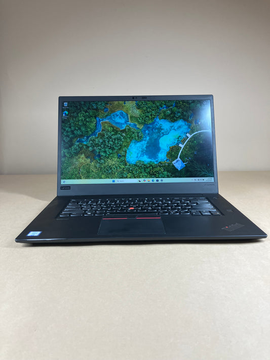 Lenovo X1 EXTREME  15.6" i9-9880H 2.3GHz 32GB RAM 1TB SSD GTX 1650 MaxQ WIN 11