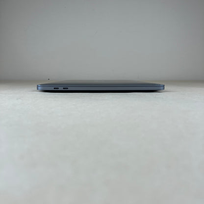 2018 Apple MacBook Air 13.3" i5 2.3GHz 8GB RAM 256GB SSD Space Gray A1989