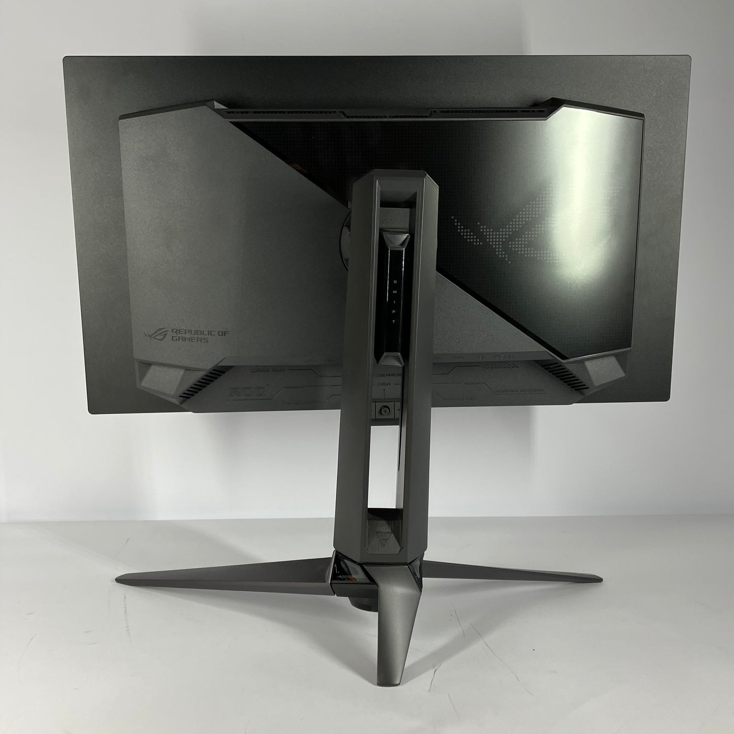 ASUS 27" PG27UCDM 4K UHD OLED QD-OLED Gaming Monitor