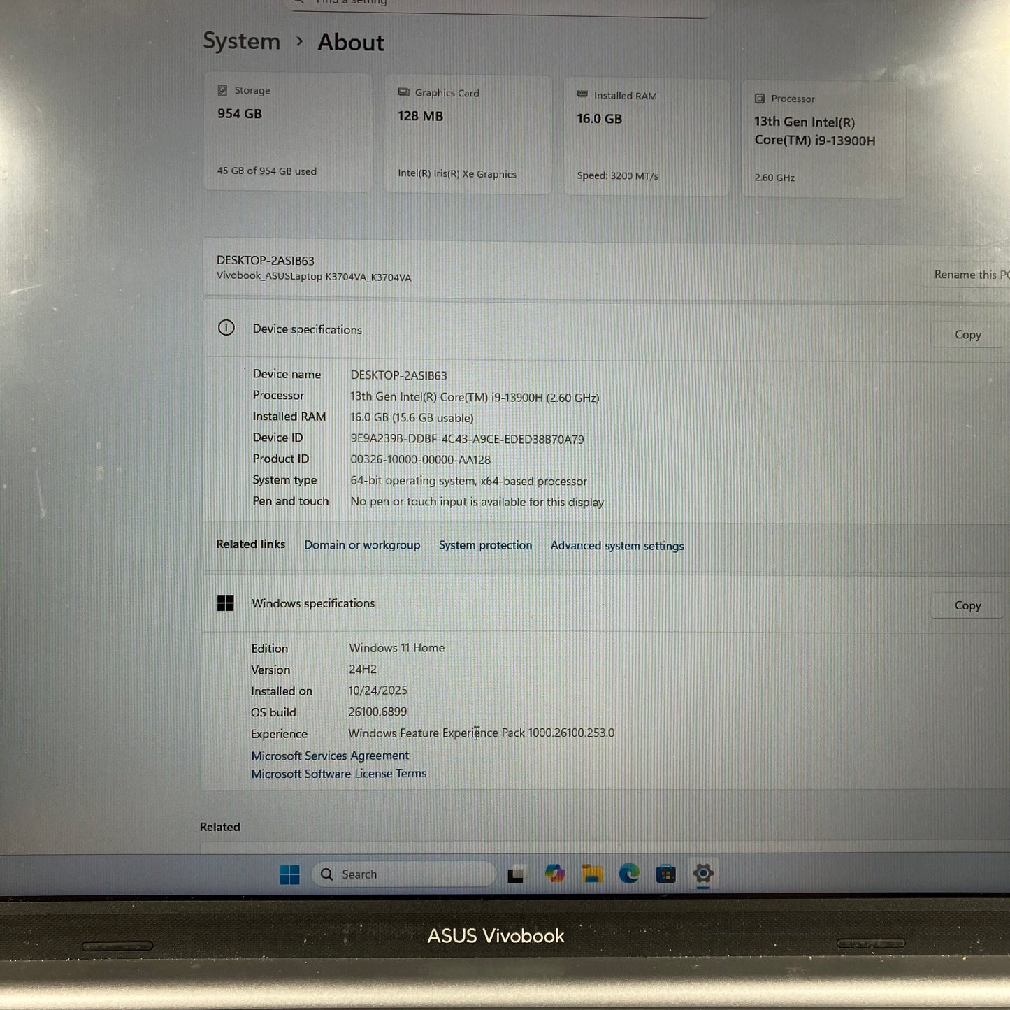 Asus Vivobook 17 K3704V 17.3" i9-13900H 2.6GHz 16GB RAM 1TB SSD