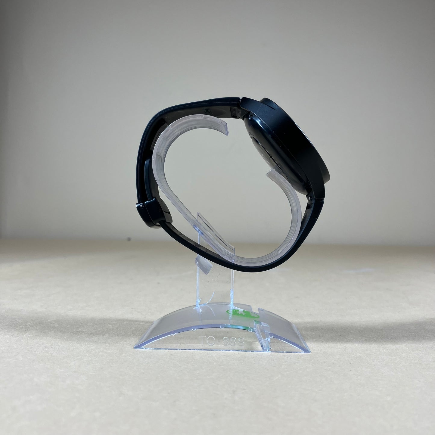 WiFi Only Samsung Galaxy Watch5 Pro Aluminum Smartwatch SM-R920