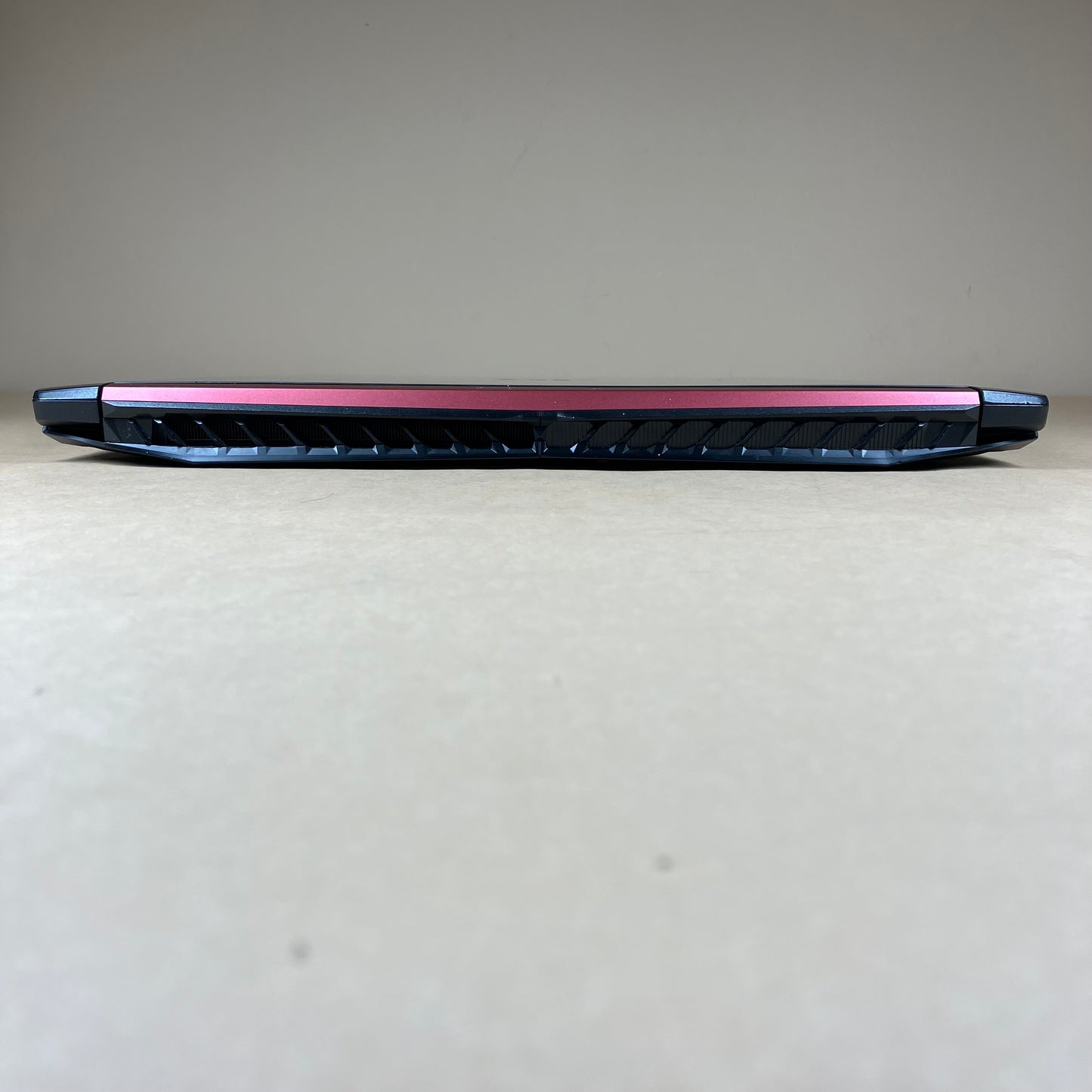 Acer Nitro 5 AN515-42 15.6" Ryzen 5 2500U 2.0GHz 8GB RAM 1TB HDD Radeon RX 560X