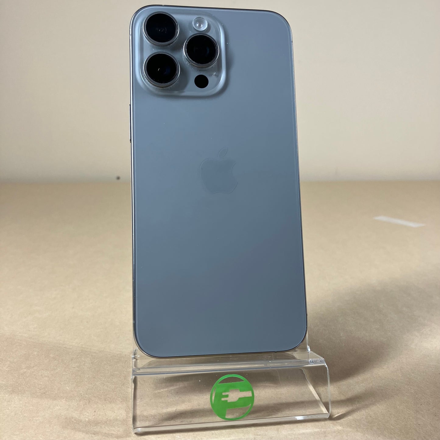 Unlocked Apple iPhone 15 Pro Max 256GB Natural Titanium MU683LL/A