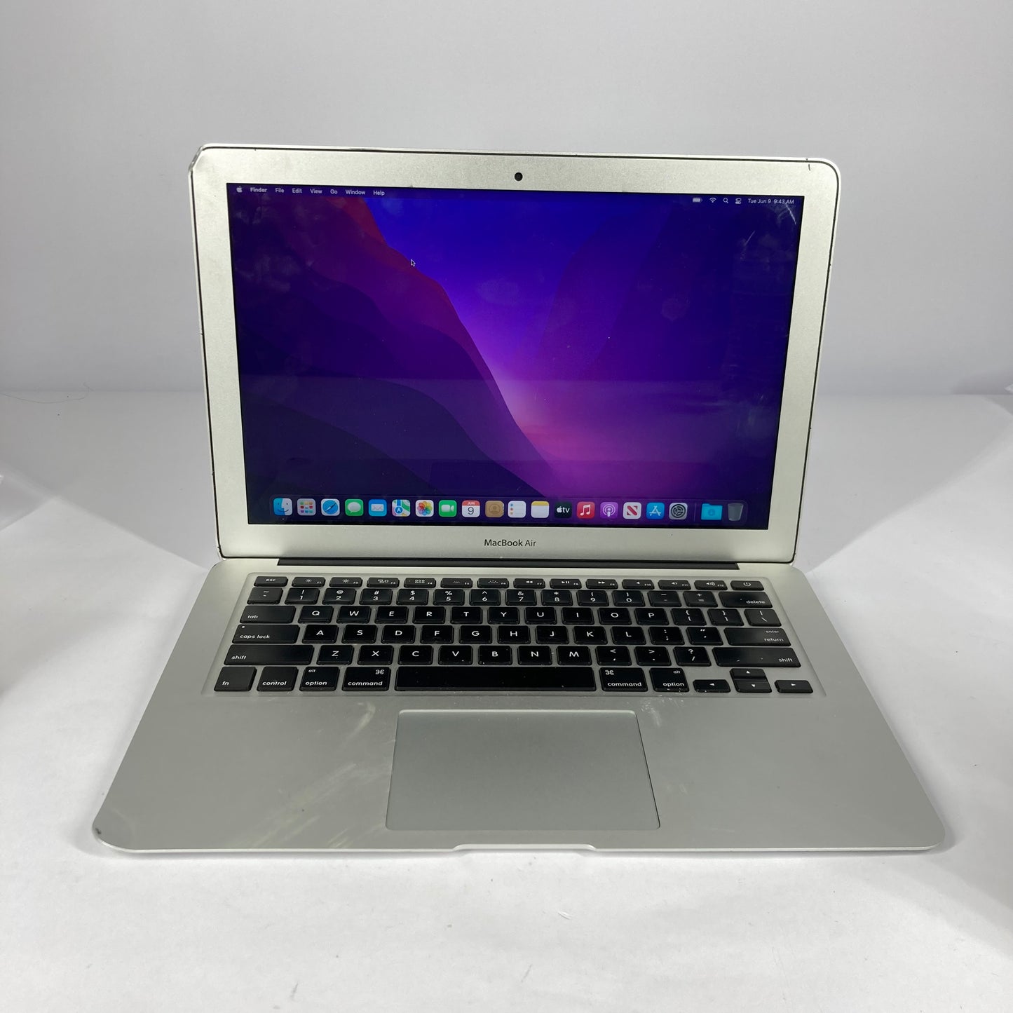 2017 Apple MacBook Air 13.3" i5 1.8GHz 8GB RAM 128GB SSD Silver A1466
