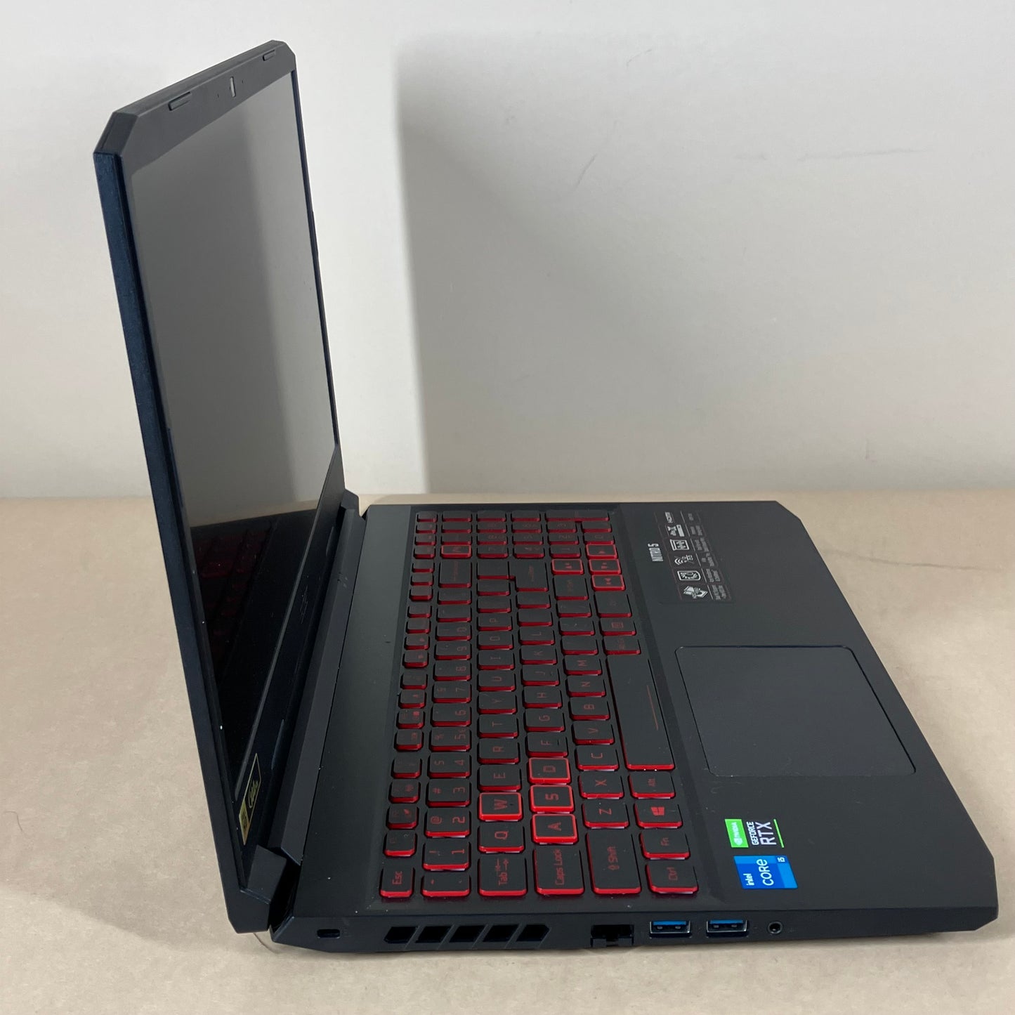 Acer Nitro 5 AN515-57 15.6" i5-11400H 16GB RAM 512GB SSD GeForce RTX 3050 Ti
