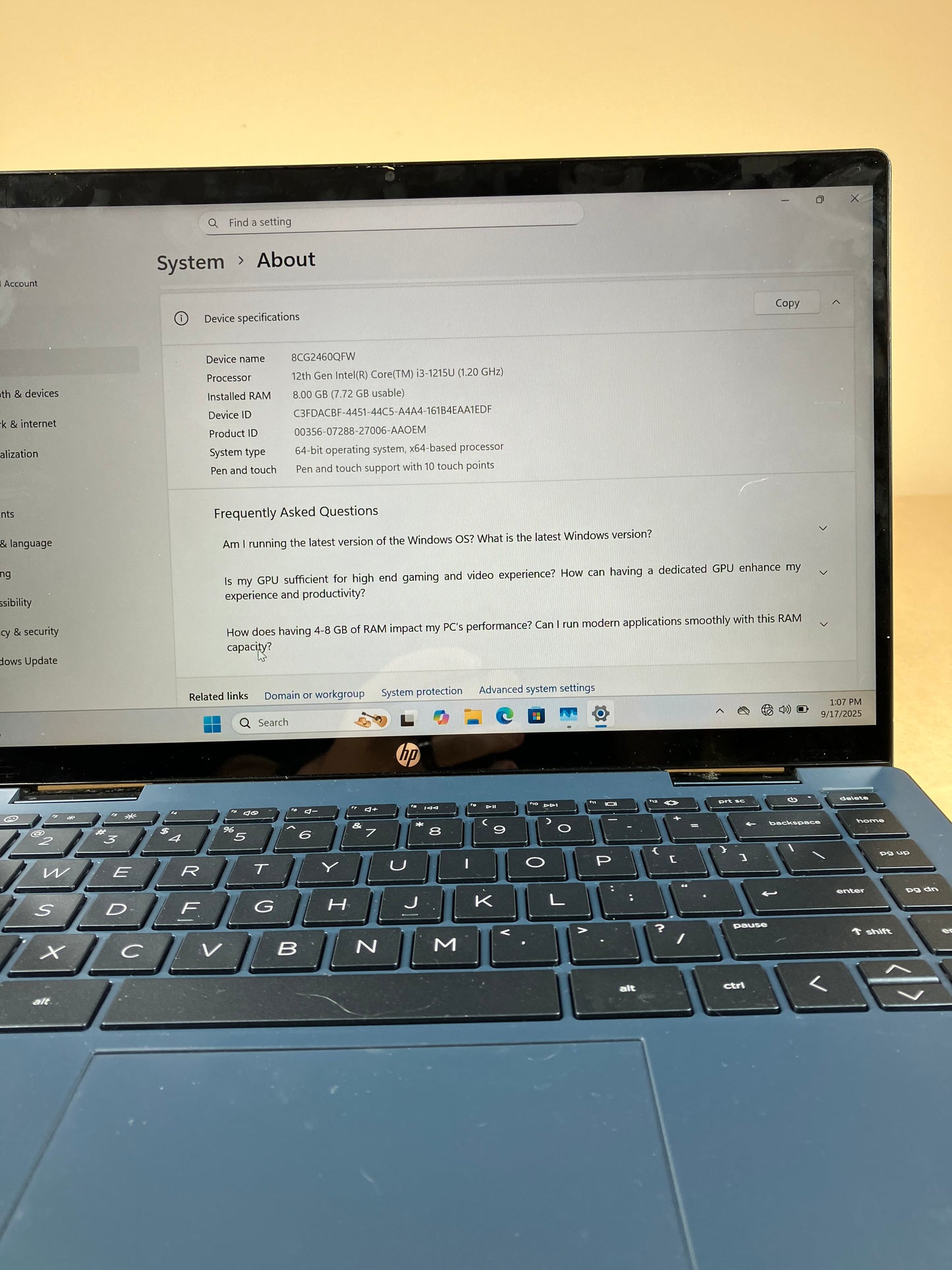 HP Pavilion x360 2-in-1 14-EK0013DX 14" i3-1215U 1.2GHz 8GB RAM 256GB SSD