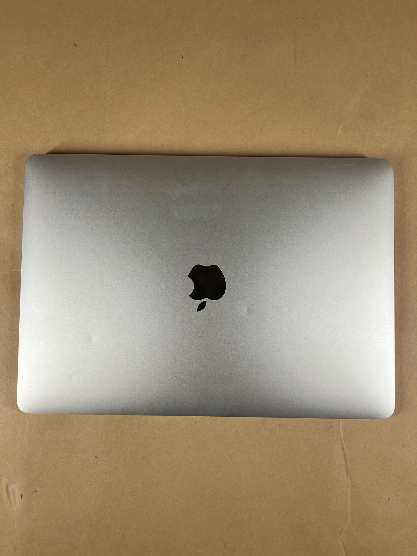 2020 Apple MacBook Air 13.3" M1 7C GPU 3.2GHz 8GB RAM 256GB SSD A2337