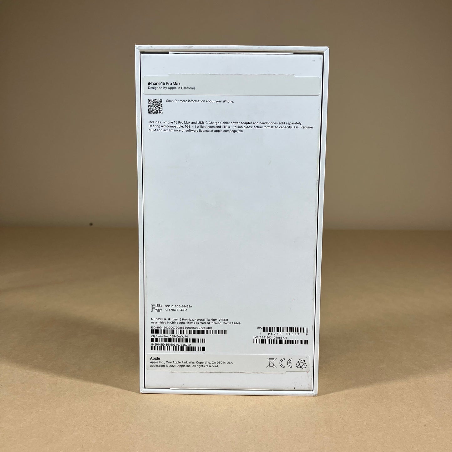 Unlocked Apple iPhone 15 Pro Max 256GB Natural Titanium MU683LL/A