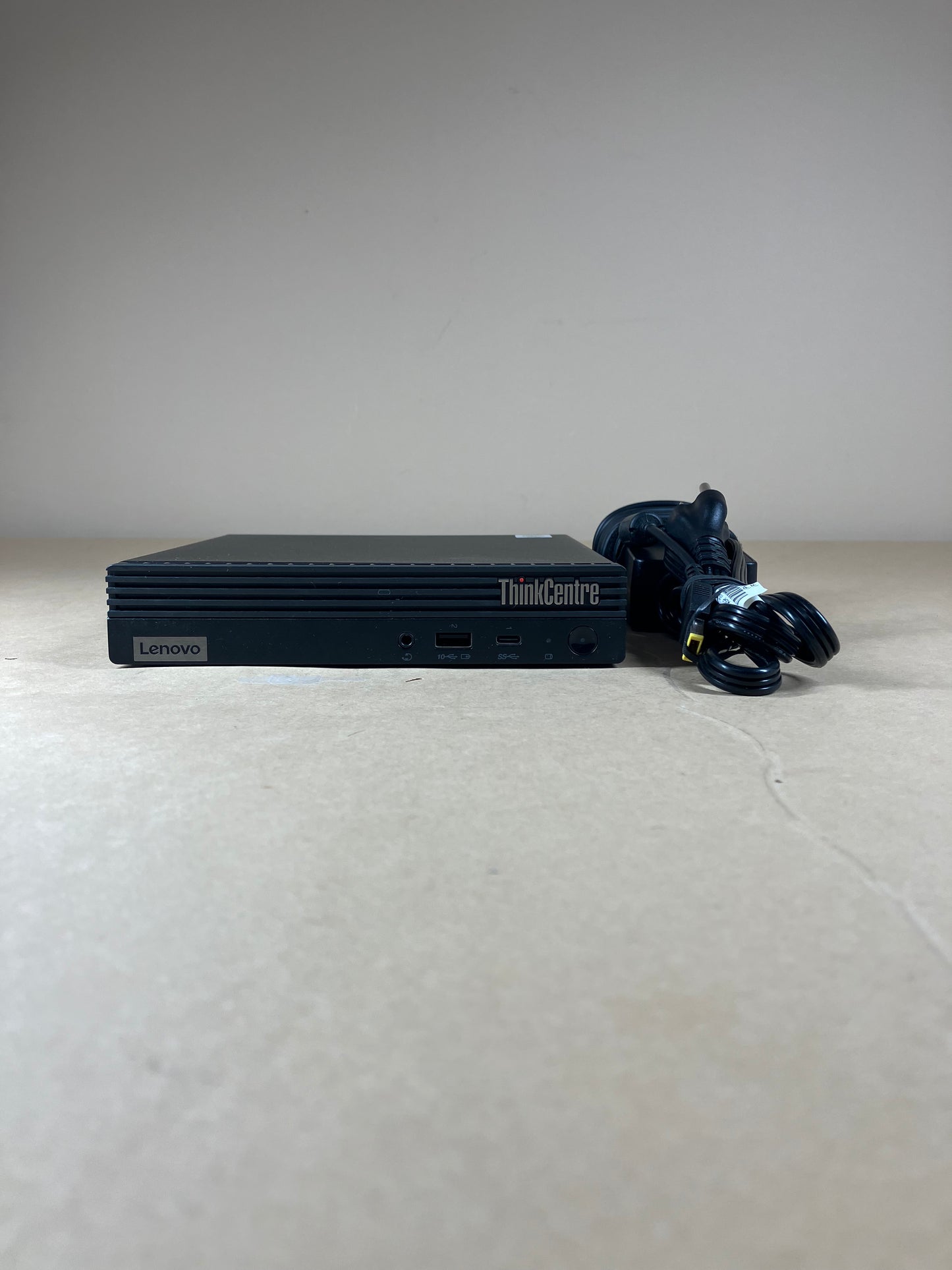 Lenovo ThinkCentre M80Q 11DN i5-10500T 2.3GHz 16GB RAM 256GB SSD