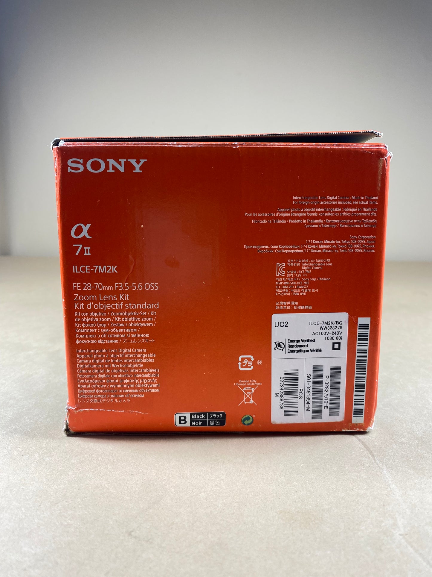 Sony Alpha 7 II 24.3MP Mirrorless Camera 382 Shutter Count 28-70mm Zoom Lens Kit