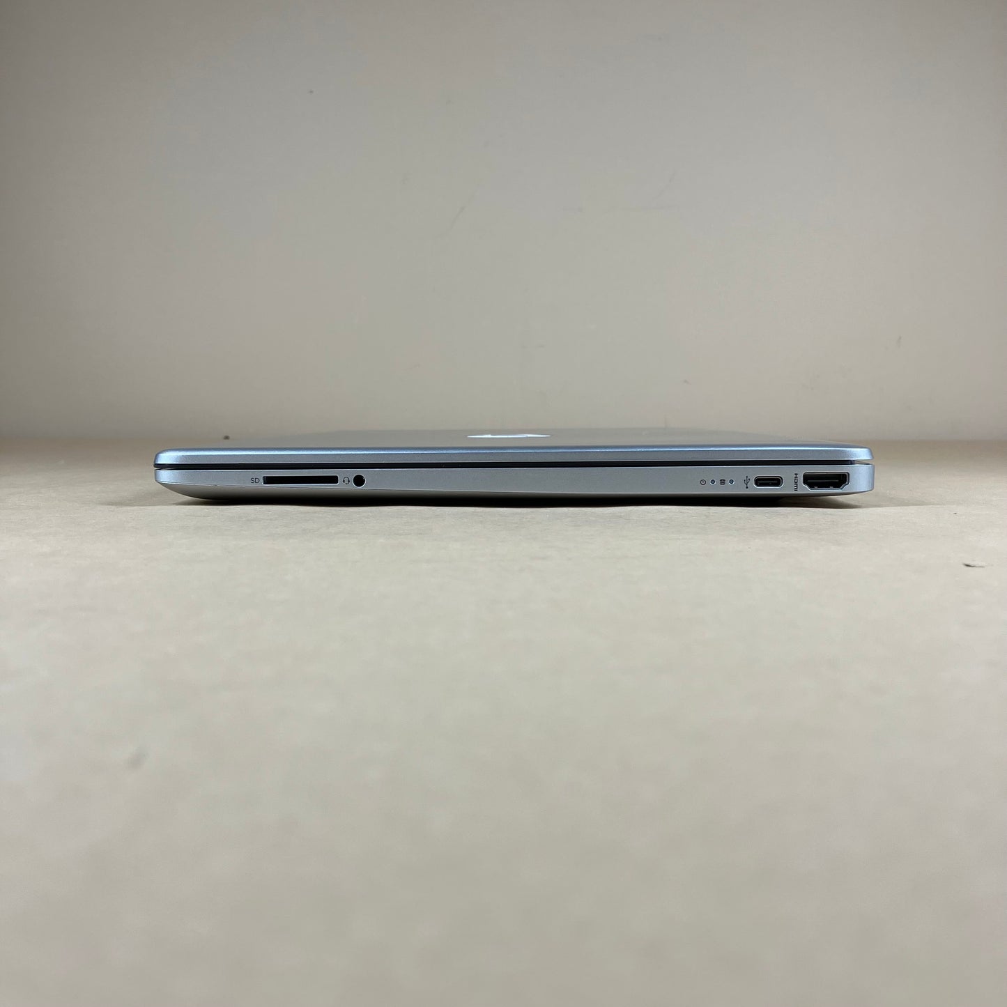 HP Laptop 15-DY5033DX 15.6" i3-1215U 1.2GHz 8GB RAM 256GB SSD