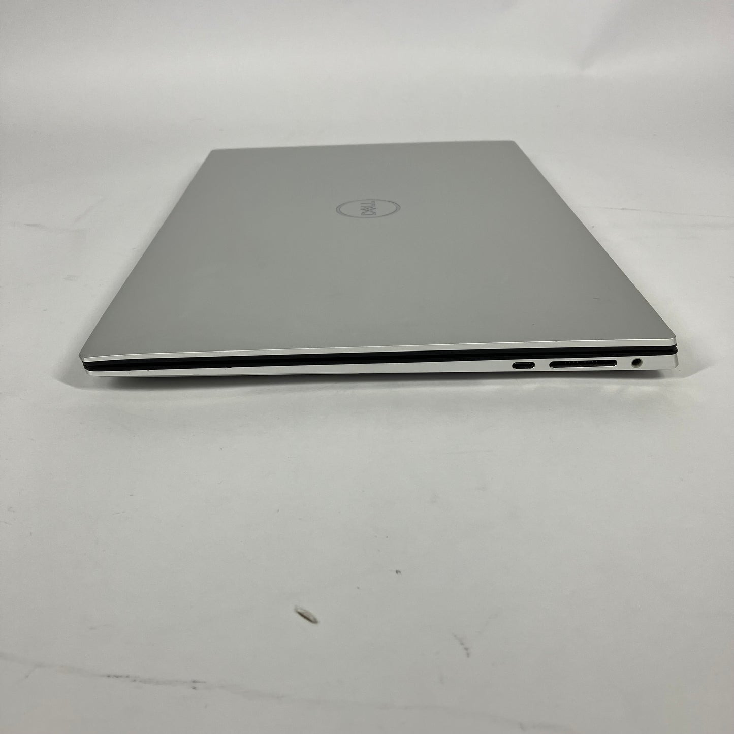 Dell XPS 15 9500 15.6" i7-10750H 2.6GHz 32GB RAM 1TB SSD GeForce GTX 1650 Ti