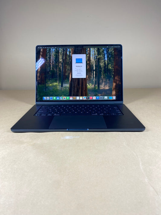 2025 Apple MacBook Air 15" M4 4.5GHz 16GB RAM 256GB SSD MW1L3LL/A