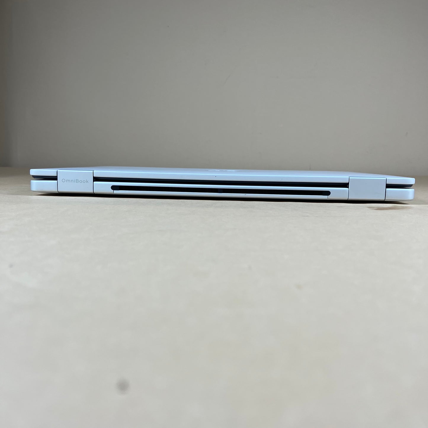 HP Omnibook 5 Flip 14-FP0XXX 14" Core 5 120U 1.4GHz 8GB RAM 512GB SSD WIN 11