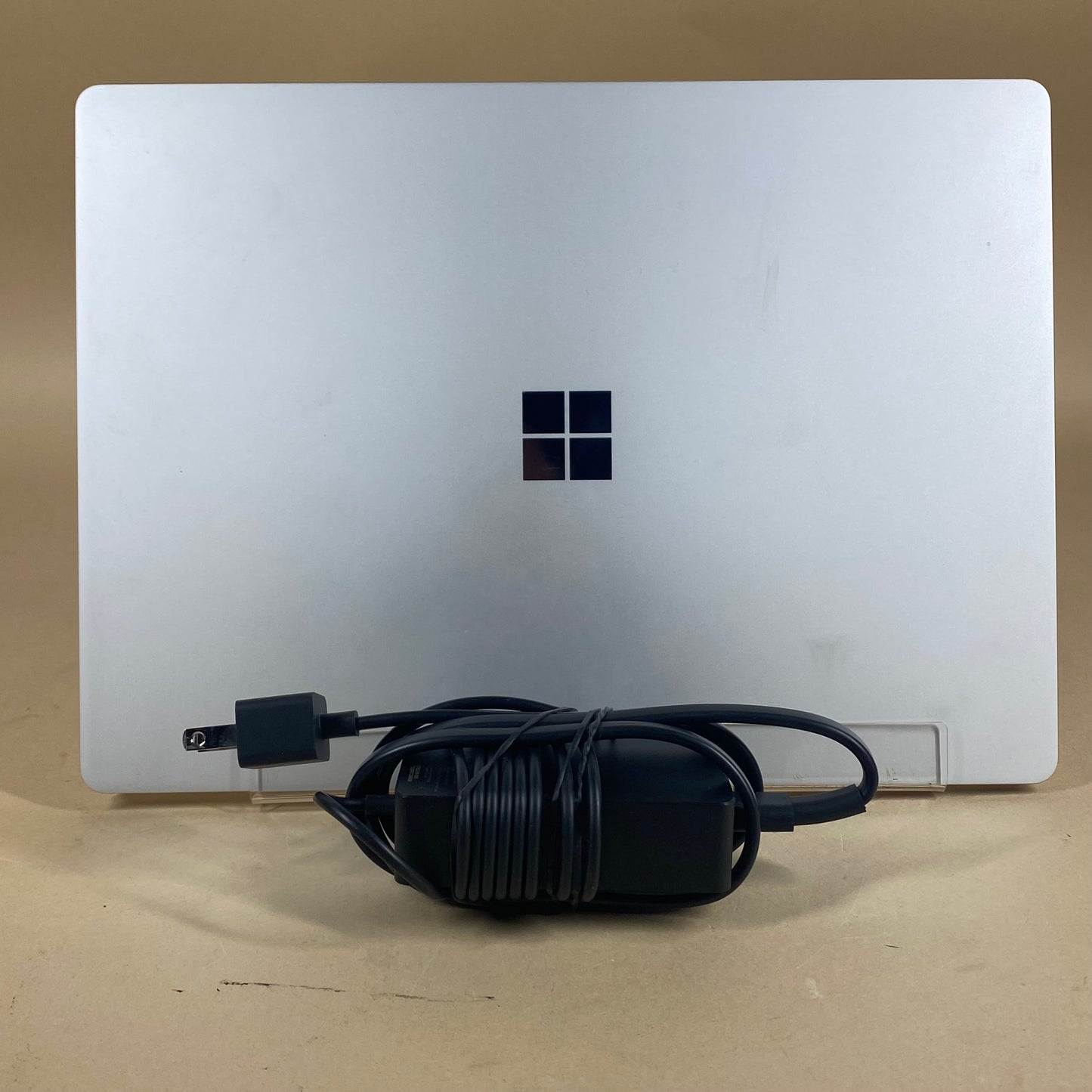 Microsoft Surface Laptop 2 1769 13" i5-8350U 1.7GHz 8GB RAM 256GB SSD