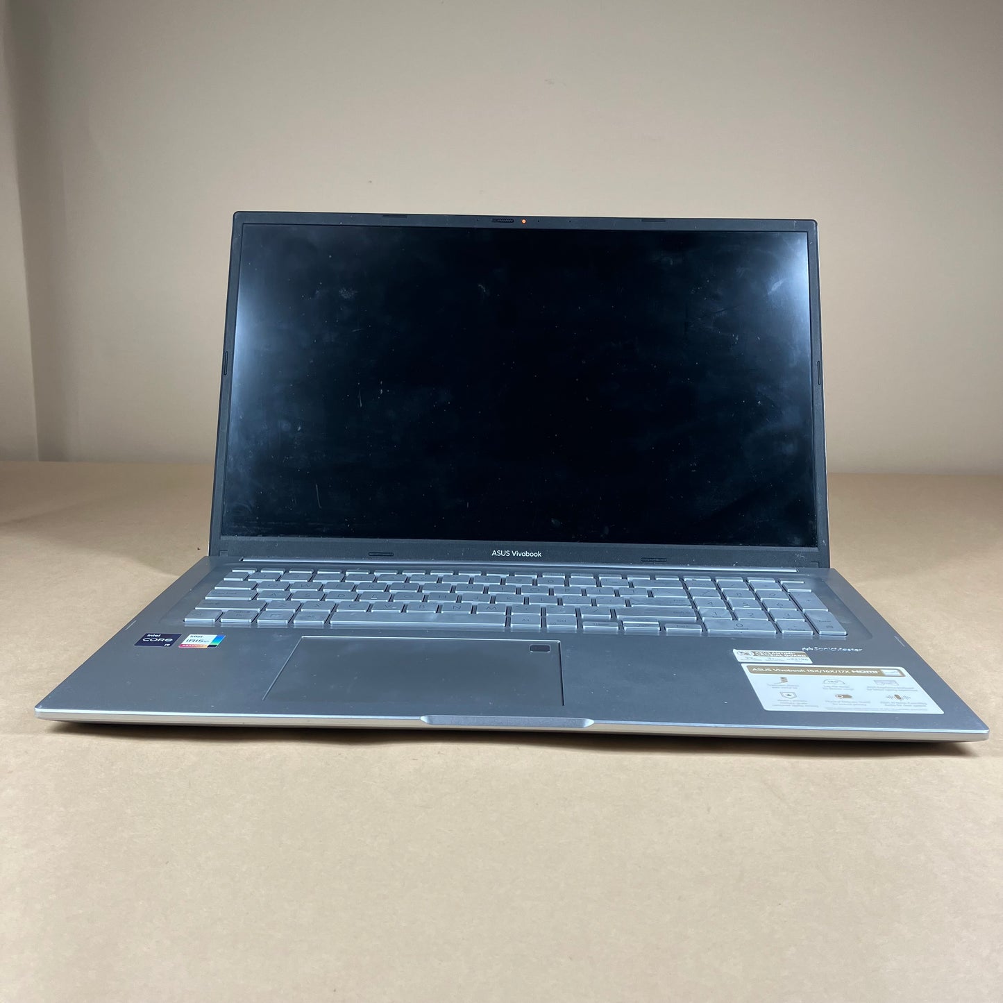 Asus Vivobook 17 K3704V 17.3" i9-13900H 2.6GHz 16GB RAM 1TB SSD