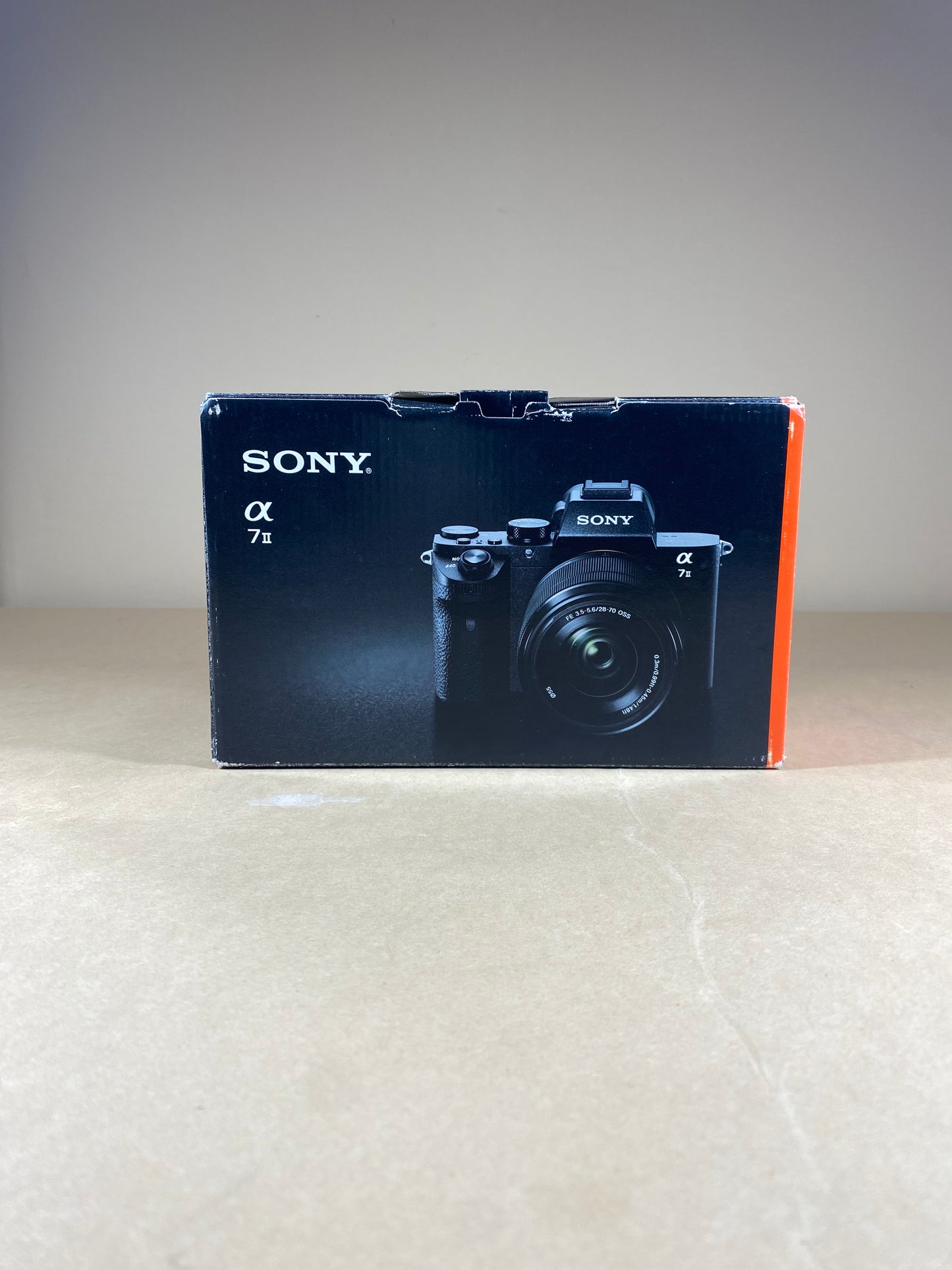 Sony Alpha 7 II 24.3MP Mirrorless Camera 382 Shutter Count 28-70mm Zoom Lens Kit