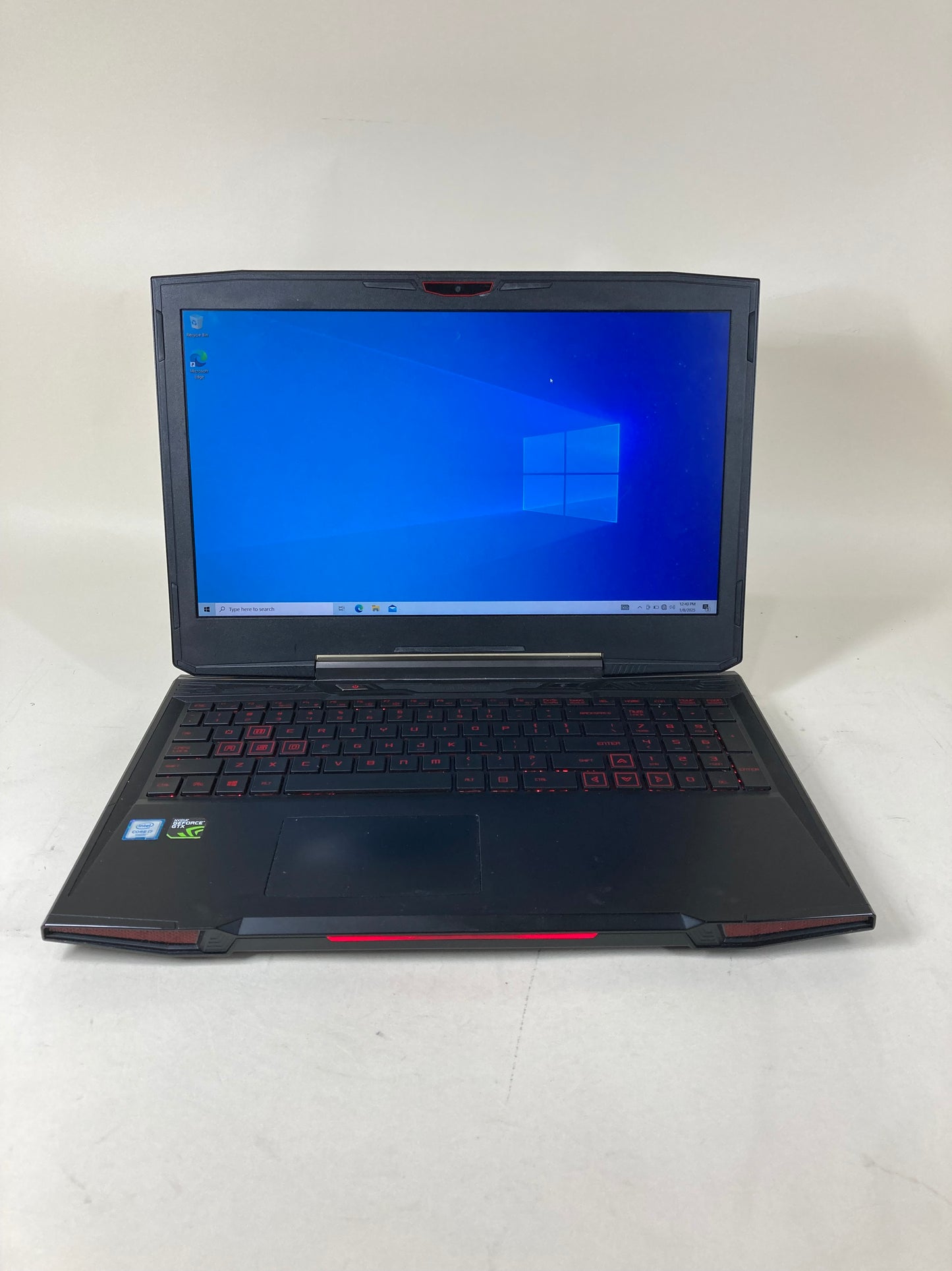 CyberPowerPC C-SERIES NFSV1511 15.6" i7-6700HQ 2.6GHz 8GB RAM 1TB SSD GTX 965M