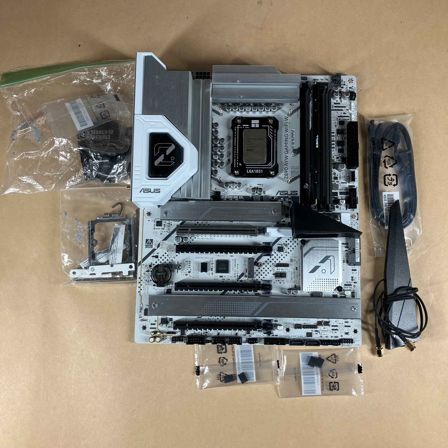 Asus Z890 AYM GAMING WIFI LGA 1851 ATX Ultra 7 265k 16GB DDR5 RAM NO SSD NO OS