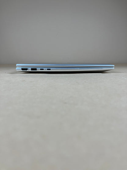 HP EliteBook 840 G10 14" i7-1360P 2.2GHz 16GB RAM 512GB SSD