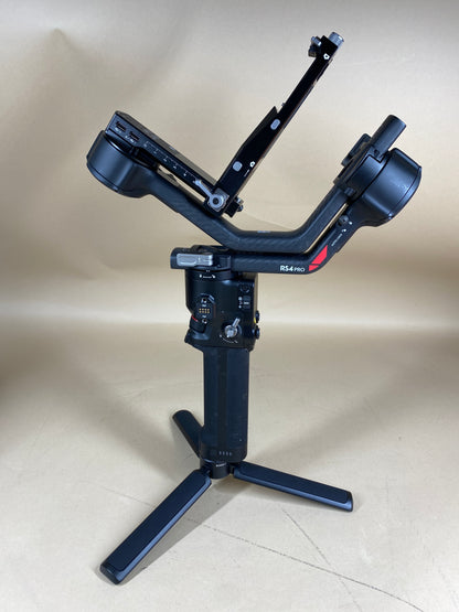 NEW DJI RS 4 Pro 3-Axis Gimbal P04P Bundle