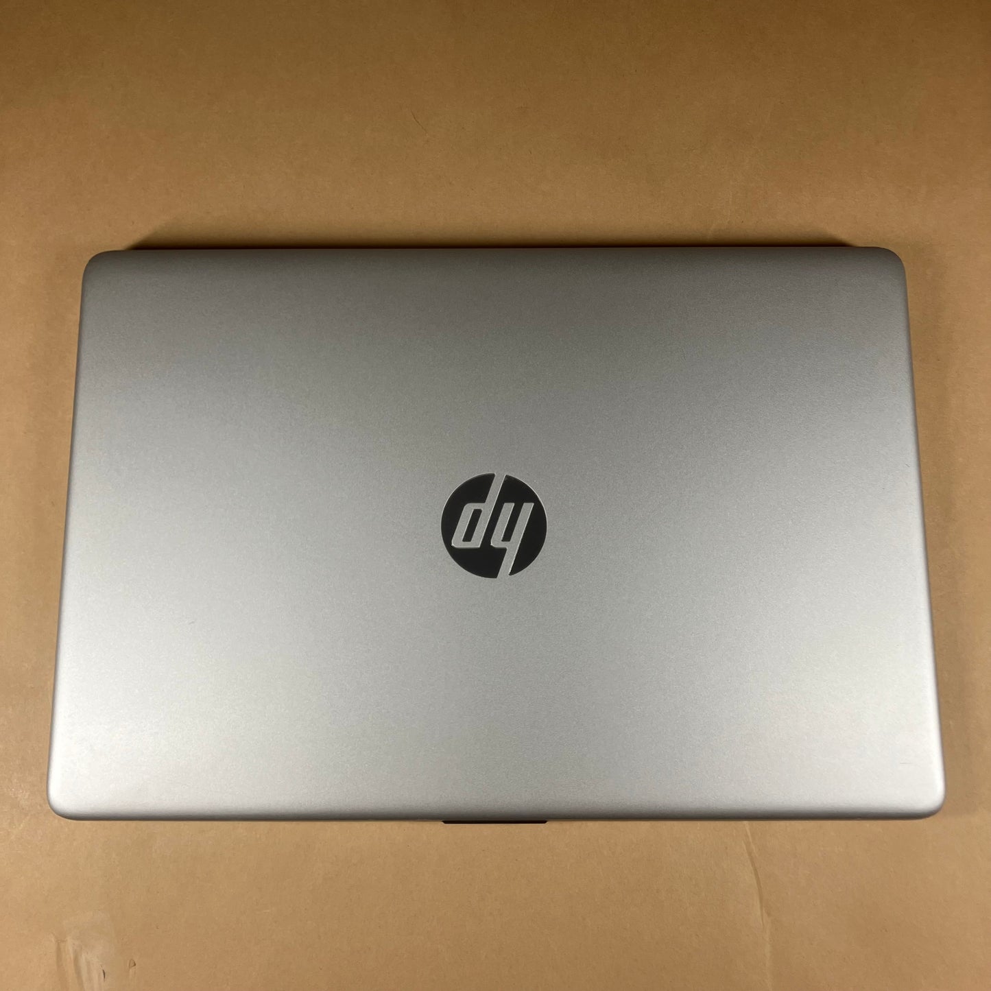HP NoteBook 15-DW0023CL 15.6" i3-8145U 2.3GHz 4GB RAM 128GB SSD