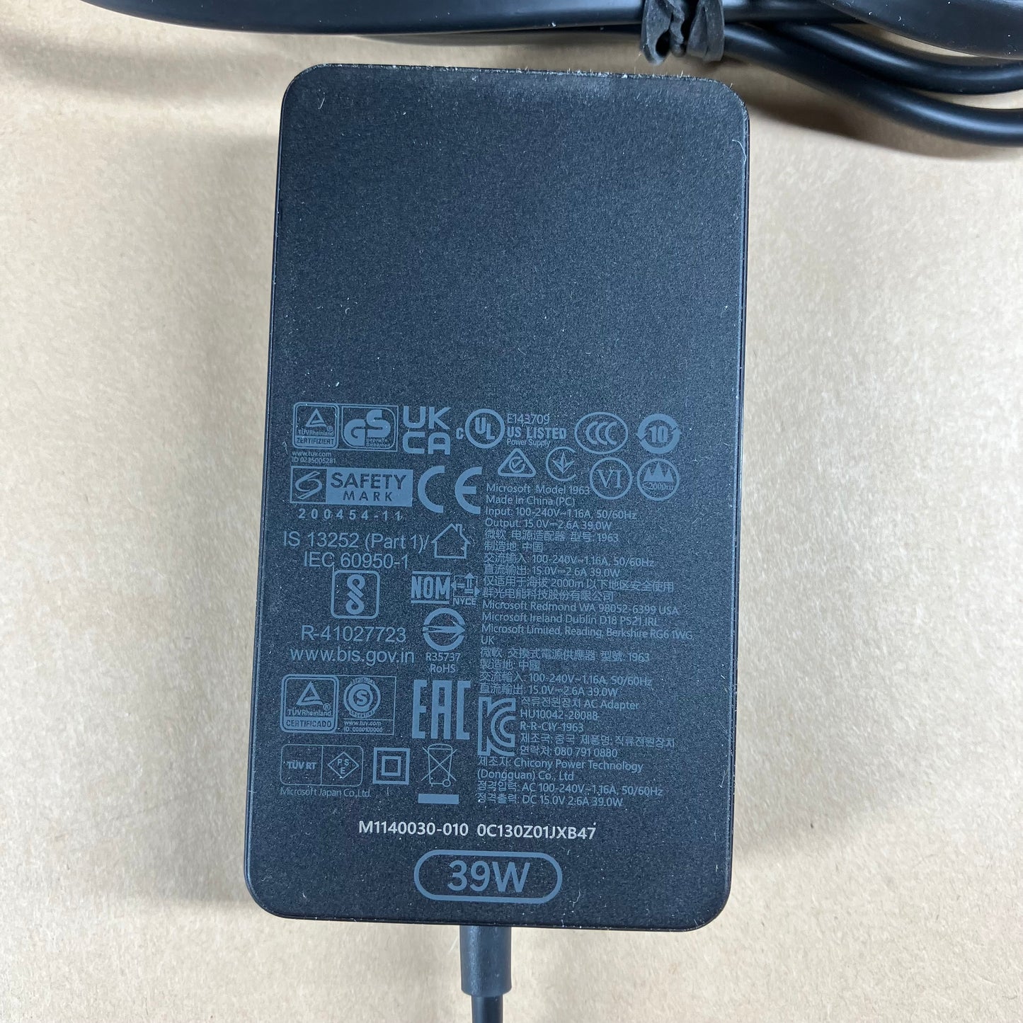 Microsoft Surface Pro 11 2076 SnapDragon X 10Core X1P64100 16GB RAM 512GB SSD