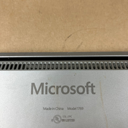 Microsoft Surface Laptop 1 1769 13.5" i5-7200U 2.5GHz 8GB RAM 256GB SSD w Dock