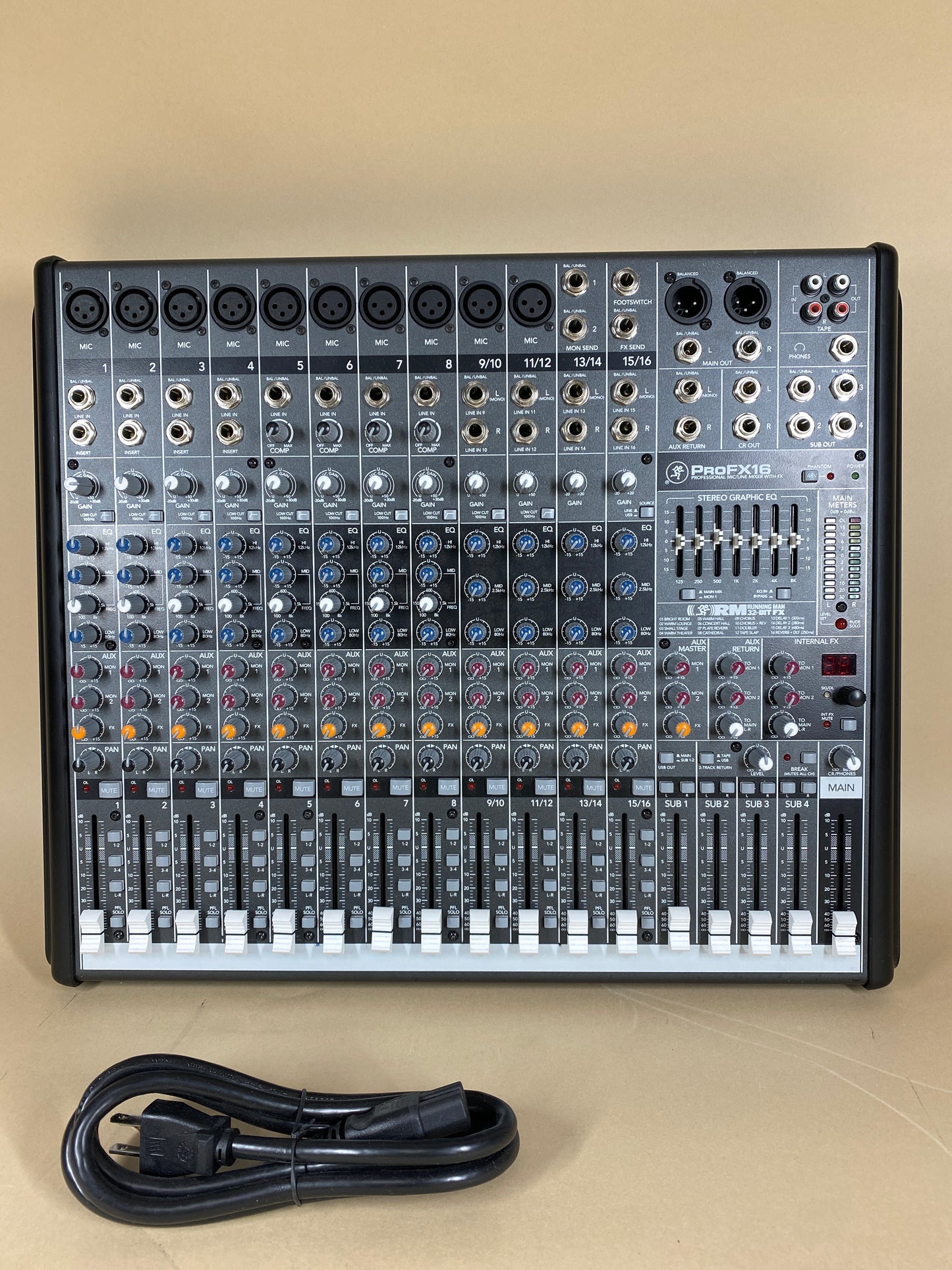 Mackie ProFX16 Professional Mic/Line Mixer with FX POP-PROFX16-V2