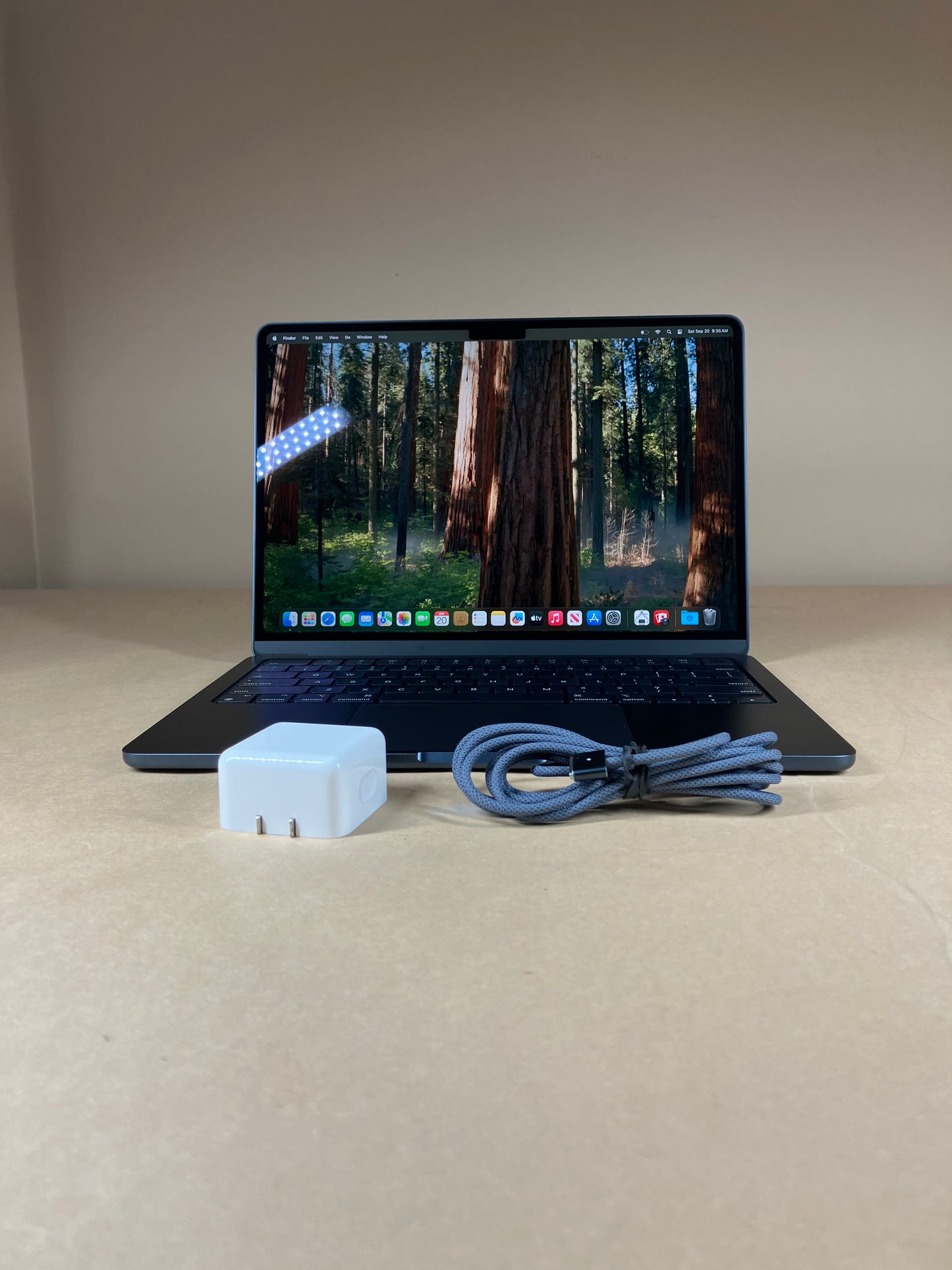 2024 Apple MacBook Air 13.6" M3 10C GPU 4.0GHz 16GB RAM 512GB SSD A3113