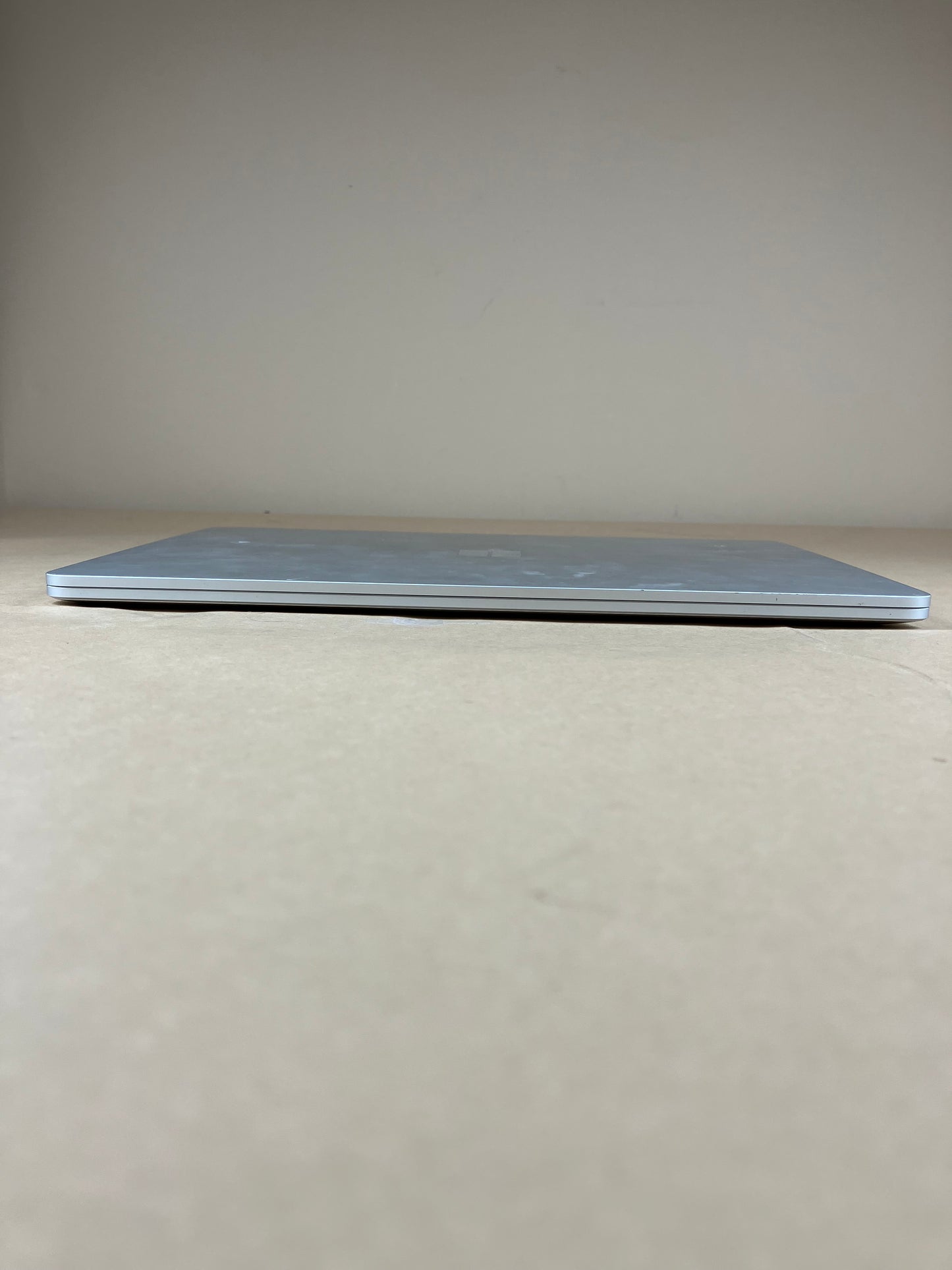 Broken Microsoft Surface Laptop 7 13" Snapdragon X Elite 16GB RAM 1TB SSD READ