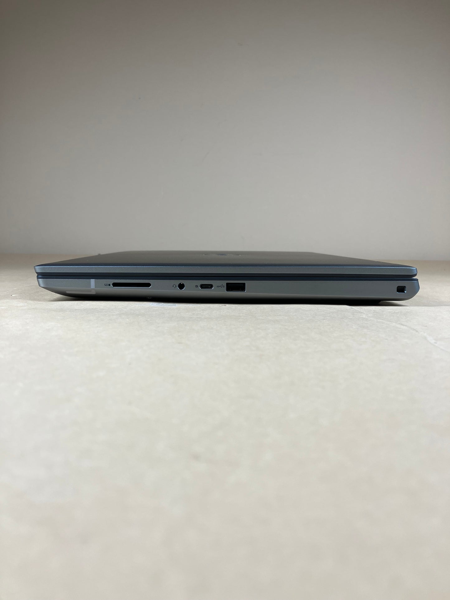 Dell Precision 7680 16"  i7-13850HX 2.1GHz 64GB RAM 512GB SSD RTX 1000
