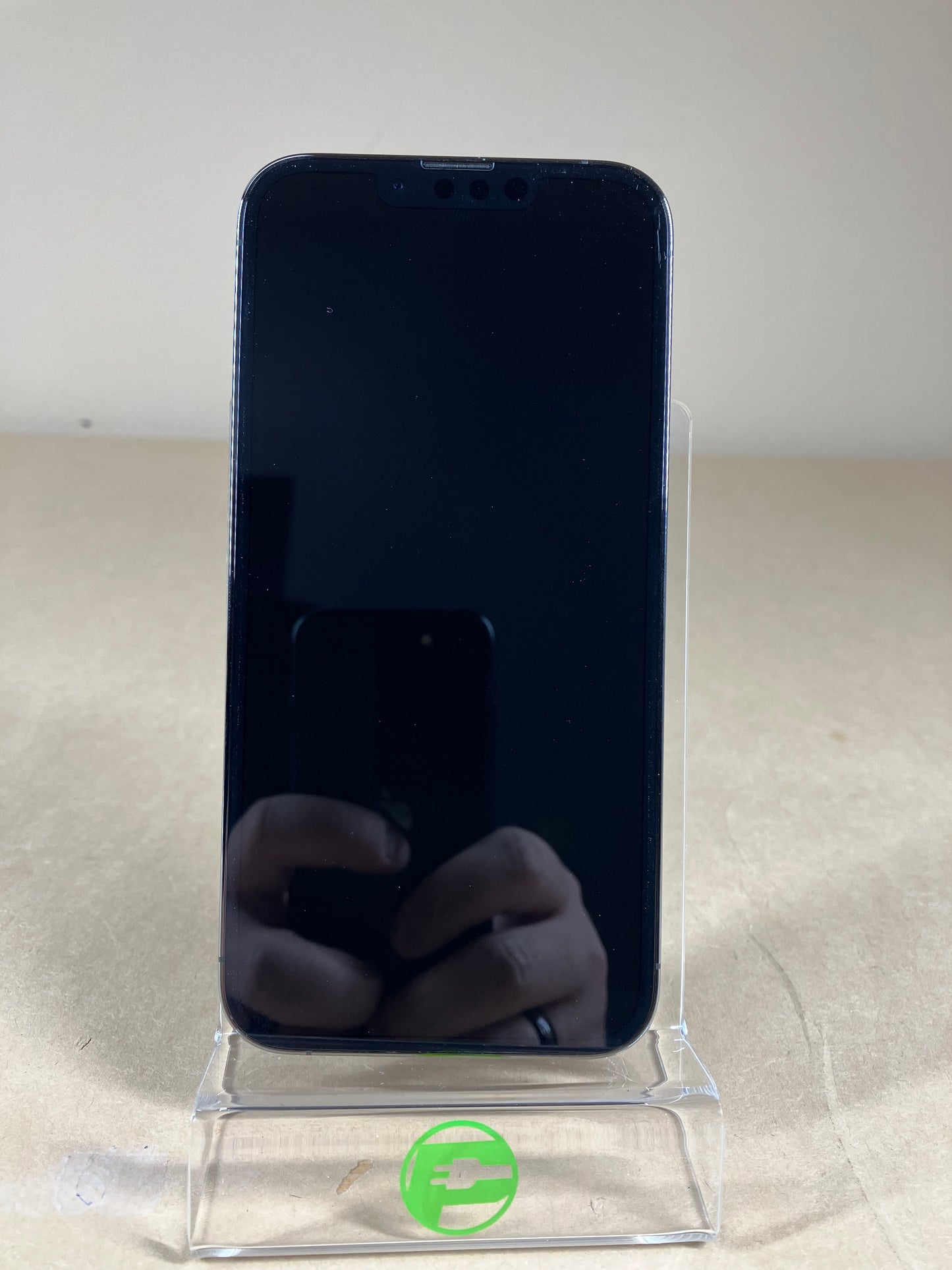 Unlocked Apple iPhone 13 Pro 128GB 18.6.2 Graphite MLR23LL/A