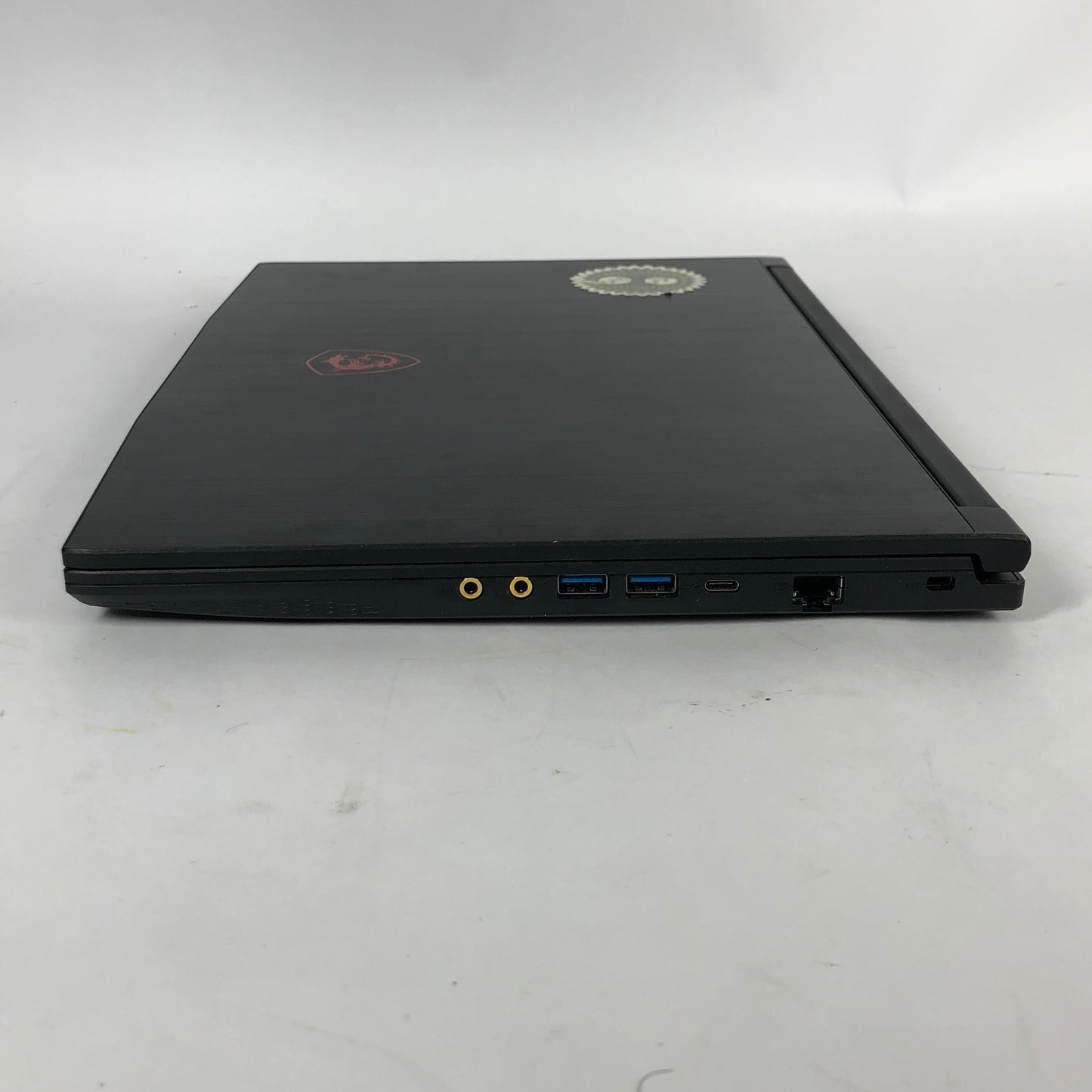 MSI Thin GF63 11UC 15.6" i7-11800H 2.3GHz 16GB RAM 512GB SSD GeForce RTX 3050