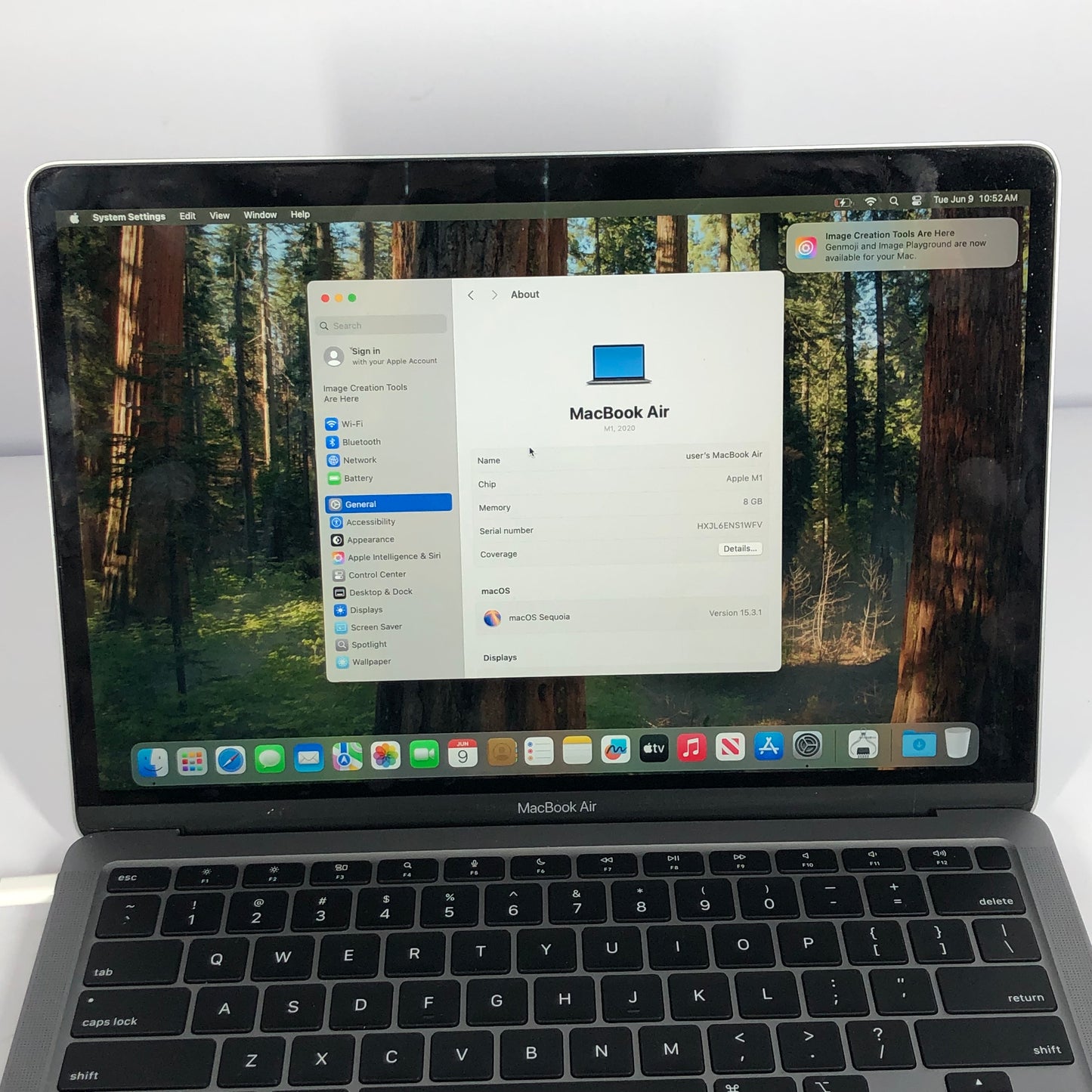 2020 Apple MacBook Air 13.3" M1 7C GPU 3.2GHz 8GB RAM 256GB SSD A2337