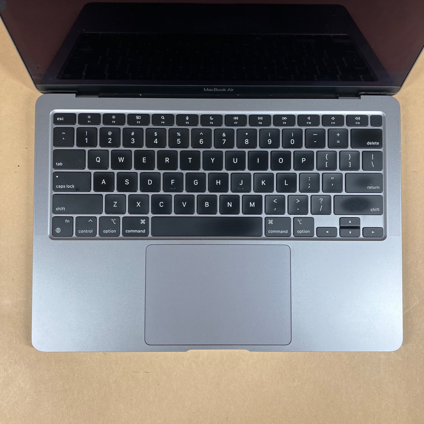 2020 Apple MacBook Air 13.3" M1 7C GPU 3.2GHz 8GB RAM 256GB SSD MGN63LL/A