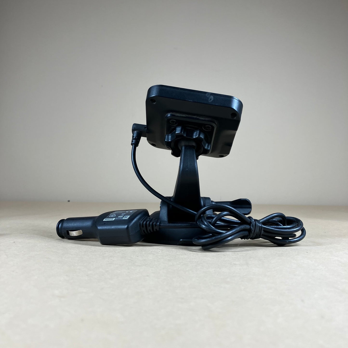 GARMIN DEZL OTR810 Truck GPS Navigator MT-S