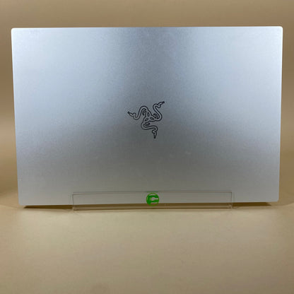 Razer Blade 15 RZ09-0301 15.6" i7-9750H 2.6GHz 16GB RAM 512GB SSD RTX 2070