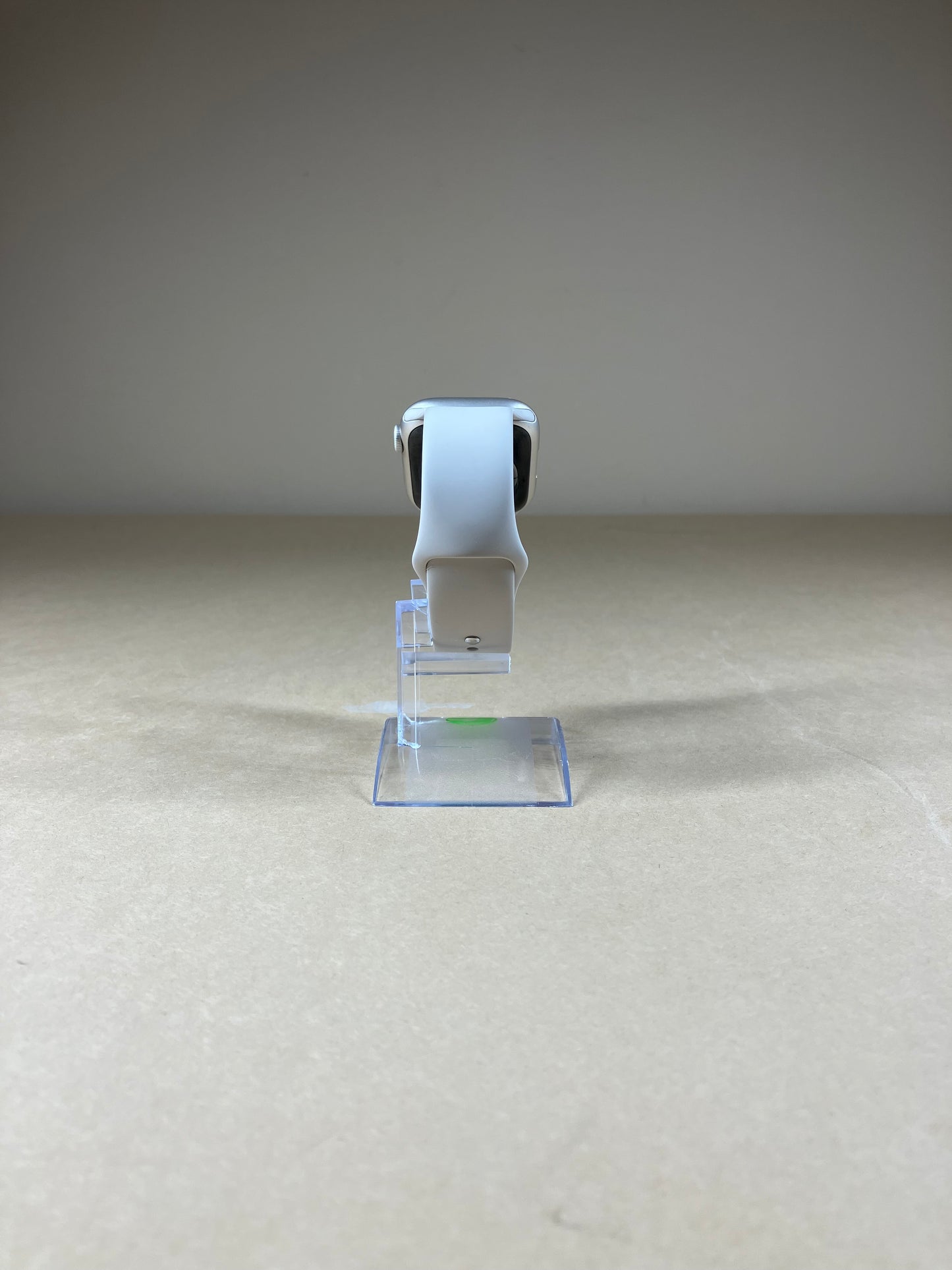 GPS Only Apple Watch Series 9 45MM Starlight Aluminum Starlight Sport Band A2980
