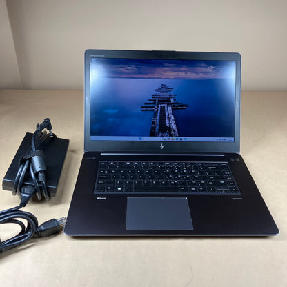 HP ZBook Studio G4 8265NGW 15.6" i7-7700HQ 12GB RAM 512GB SSD Quadro M1200