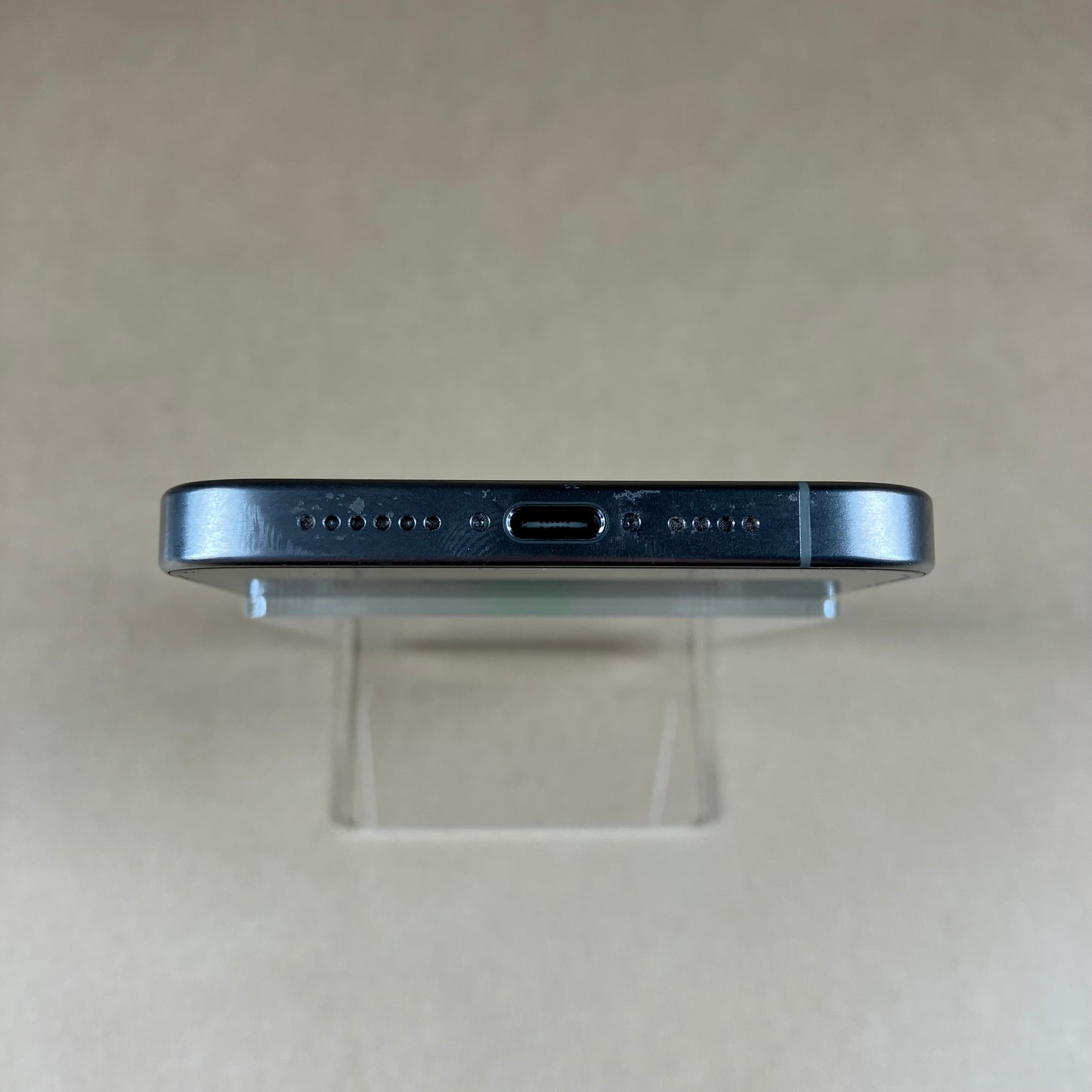 Unlocked Apple iPhone 15 Pro Max 256GB Natural Titanium MU683LL/A