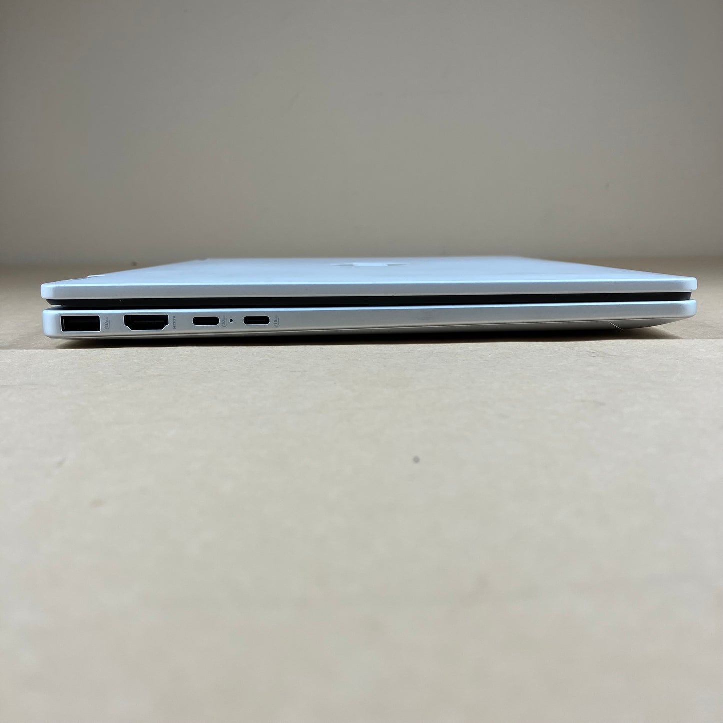 HP Omnibook 5 Flip 14-FP0XXX 14" Core 5 120U 1.4GHz 8GB RAM 512GB SSD WIN 11