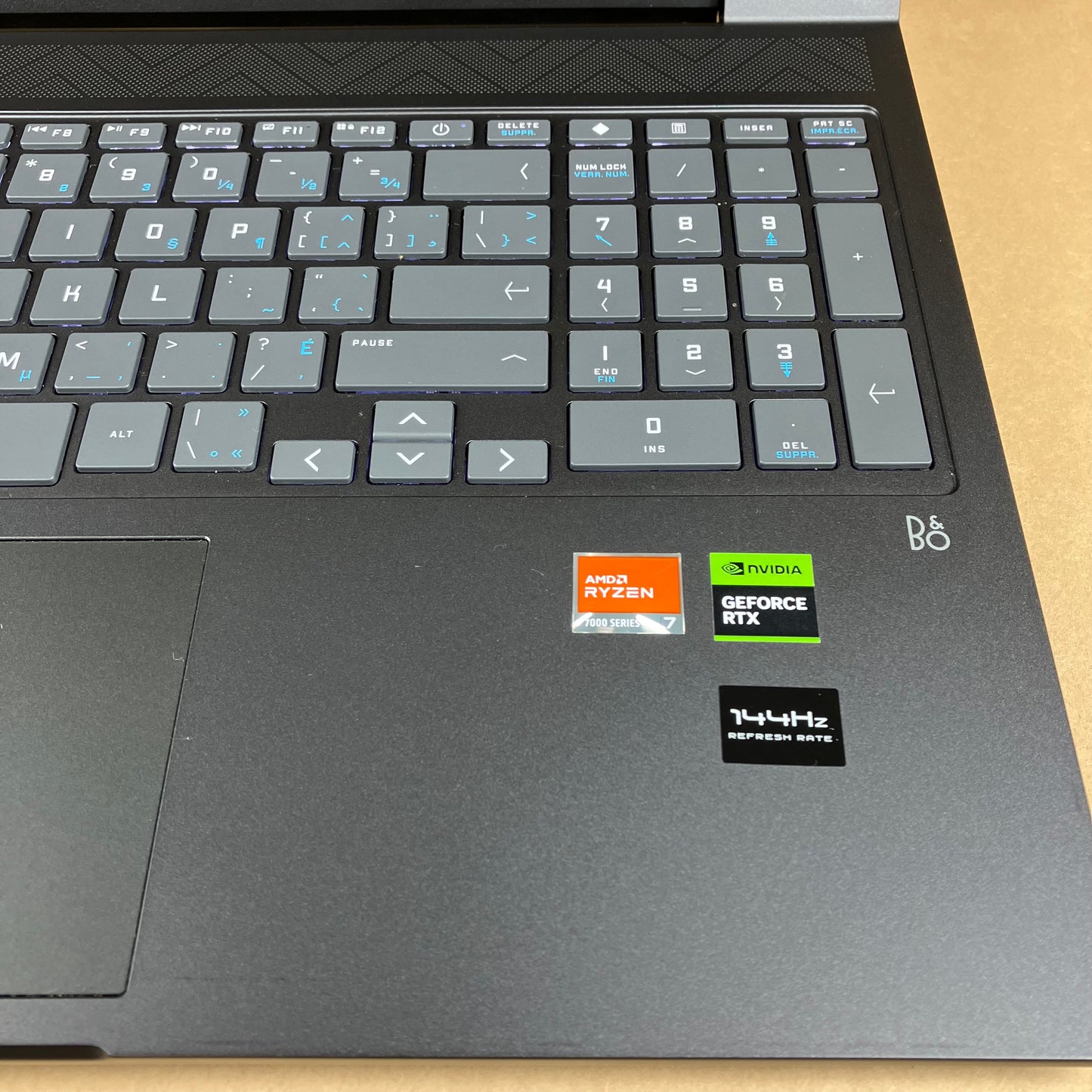 HP Victus 16-S0010CA 16" Ryzen 7 7840HS 3.8GHz 40GB RAM 1TB SSD GeForce RTX 4060