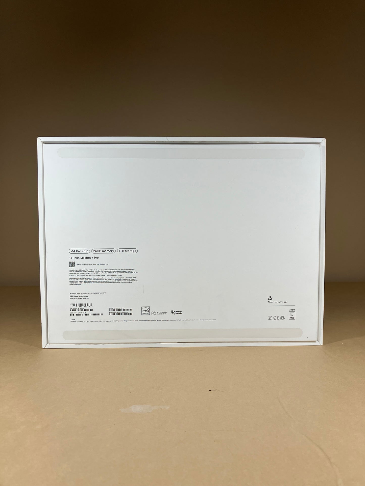 2024 Apple MacBook Pro 14" M4 Pro 20C GPU 4.5GHz 24GB RAM 1TB SSD A3401
