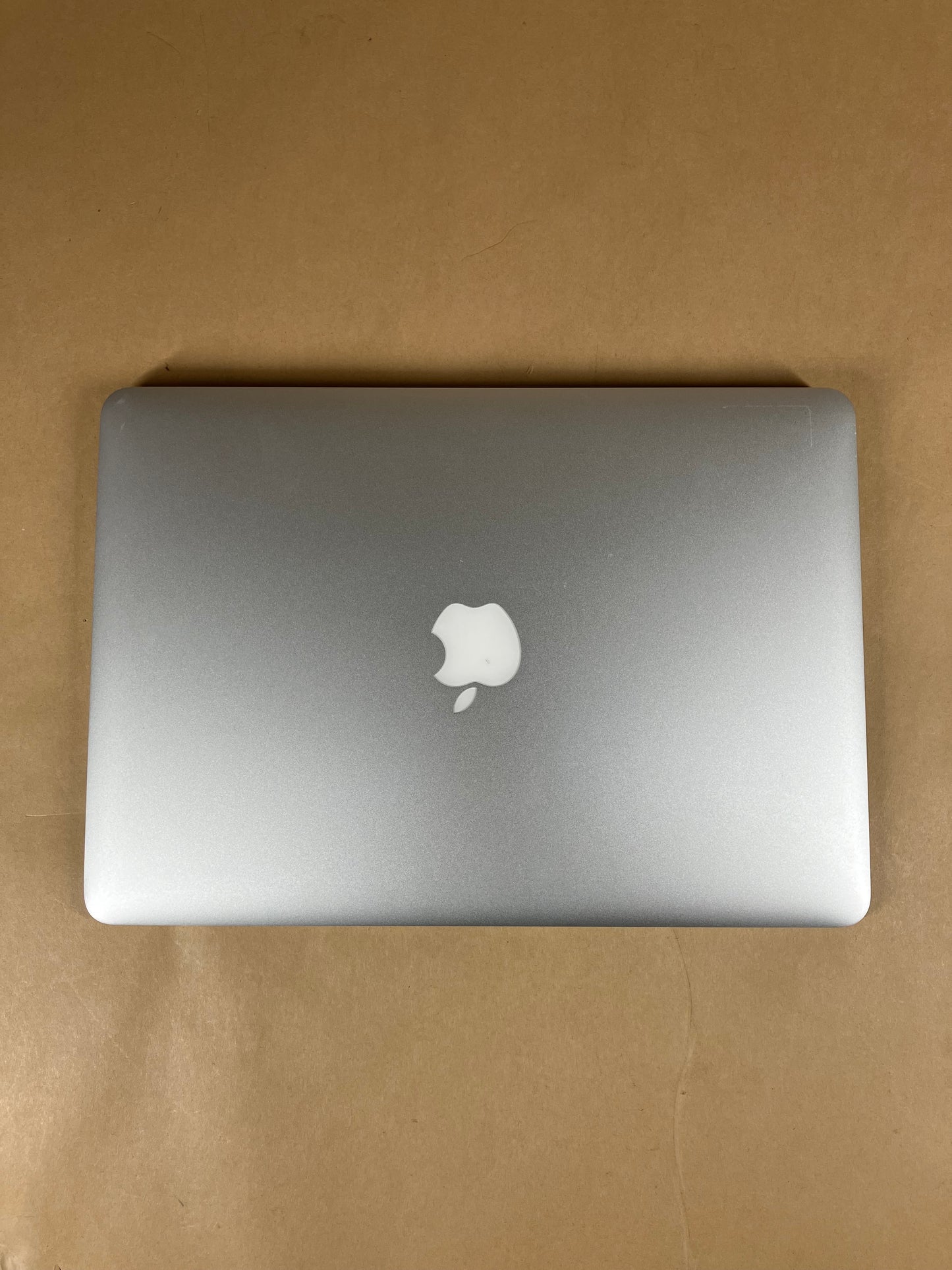 2017 Apple MacBook Air 13.3" i5 1.8GHz 8GB RAM 256GB SSD Silver A1466