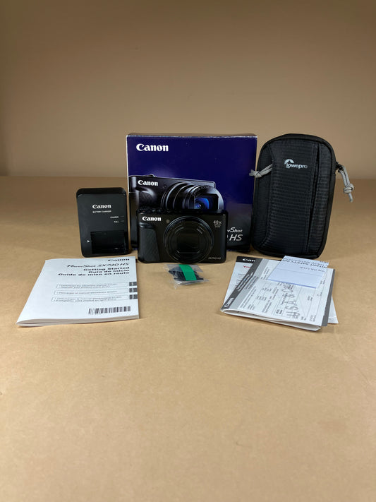 Canon PowerShot SX740 HS 20.3MP Digital Point-And-Shoot Camera