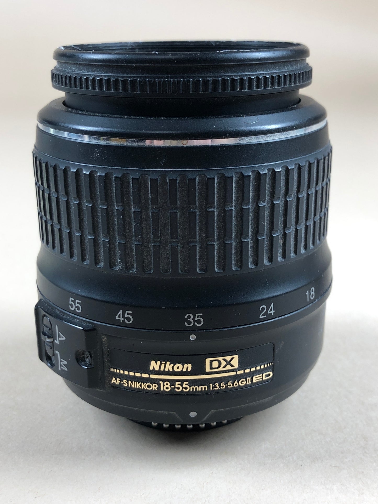 Nikon AF-S NIKKOR 18-55mm f/3.5-5.6 G